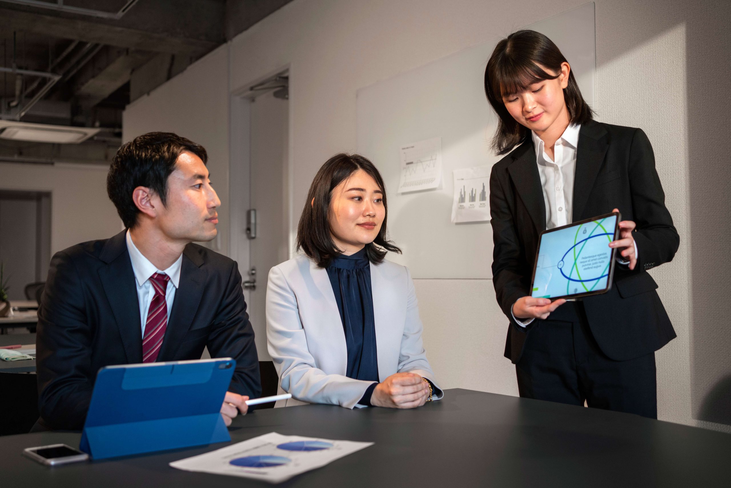 Expert Japanese Translation Services | Language Services Bureau